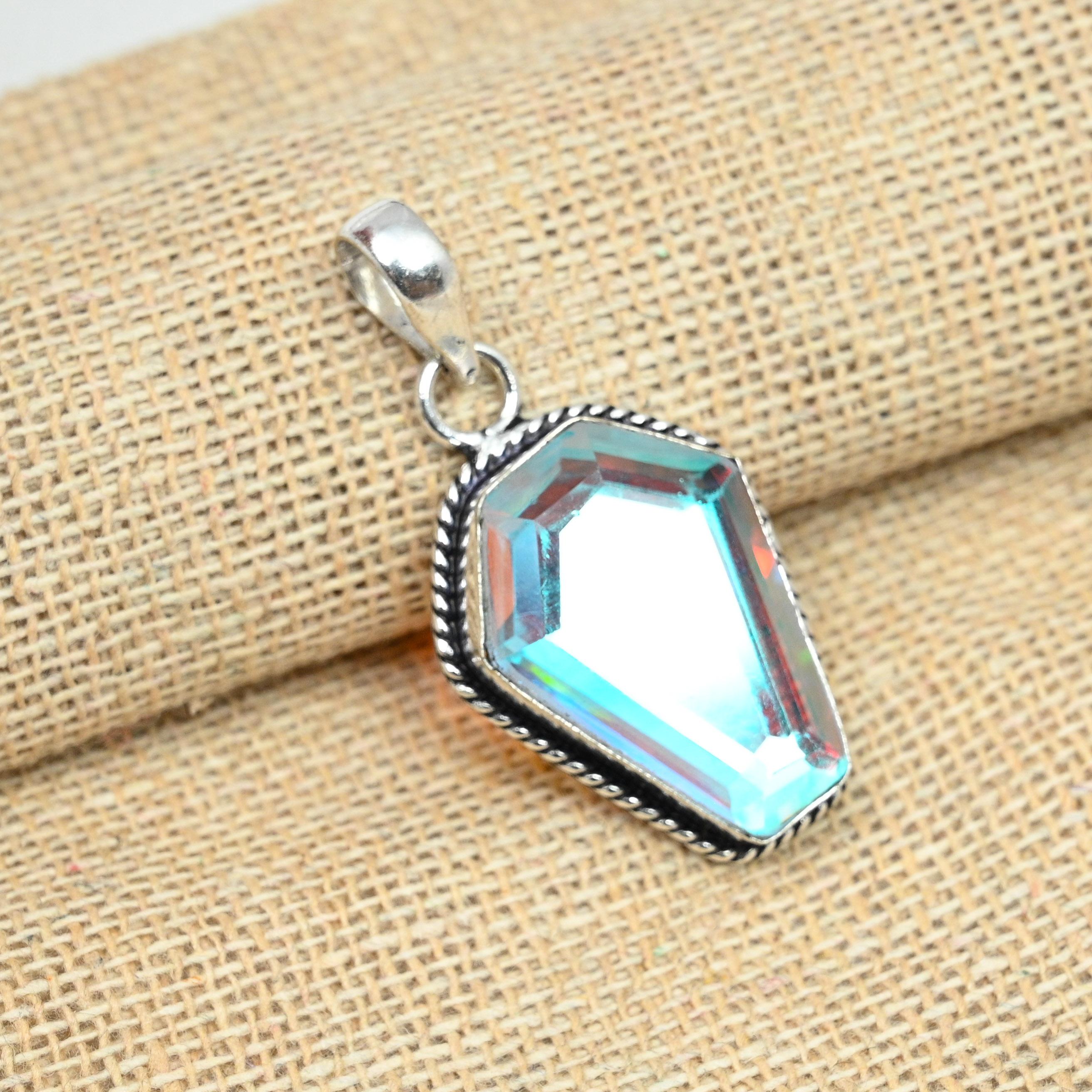 

Ювелирные изделия ручной работы из стерлингового серебра 925 пробы с радужным мистическим топазом и подвеской для свадебного подарка 1.57 Inches белый