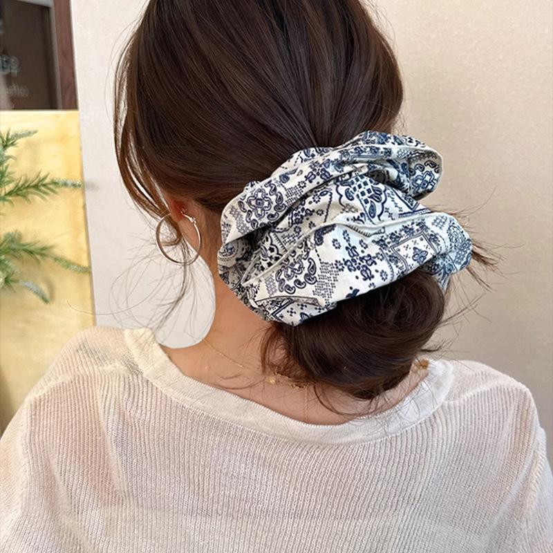 Early spring fresh large intestine hair band simple striped lace headband 2025 new high-end rubber band women's hair tie rope