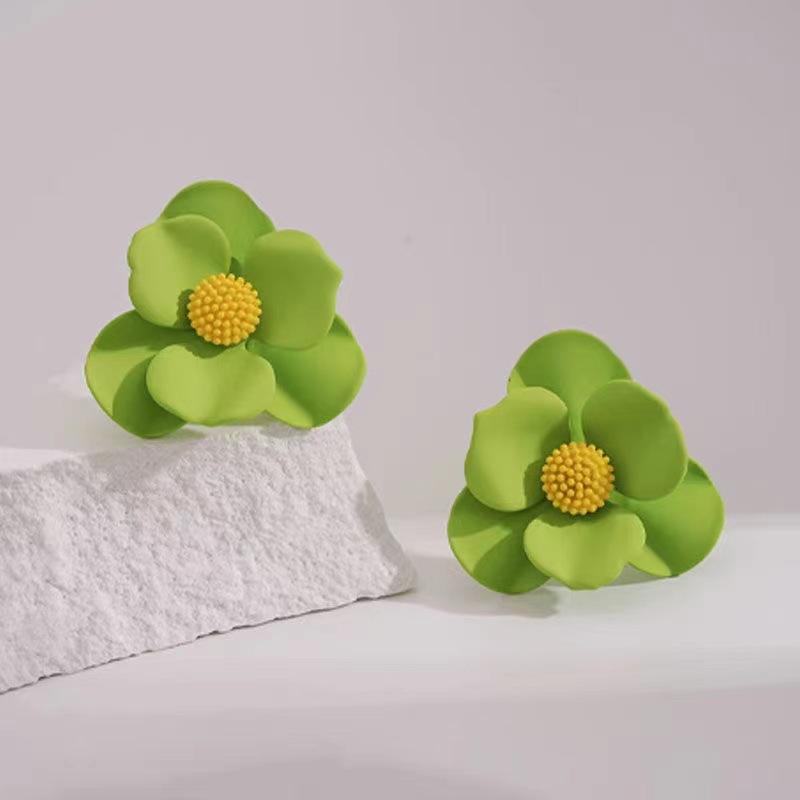 French Romantic Green Flower Asymmetric Tassel Drop Earrings New Design Jewelry for Women's or Girl’s Sweet Ear Accessories