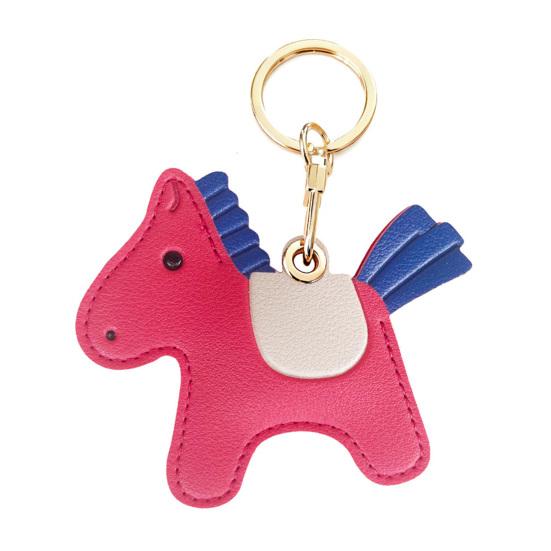 

Keychain Pendant Cartoon Horse Shape Key Holder Imitation Leather Access Control Card Holder Bag Charm Decorative Keychain Accessory рожевий червоний колір
