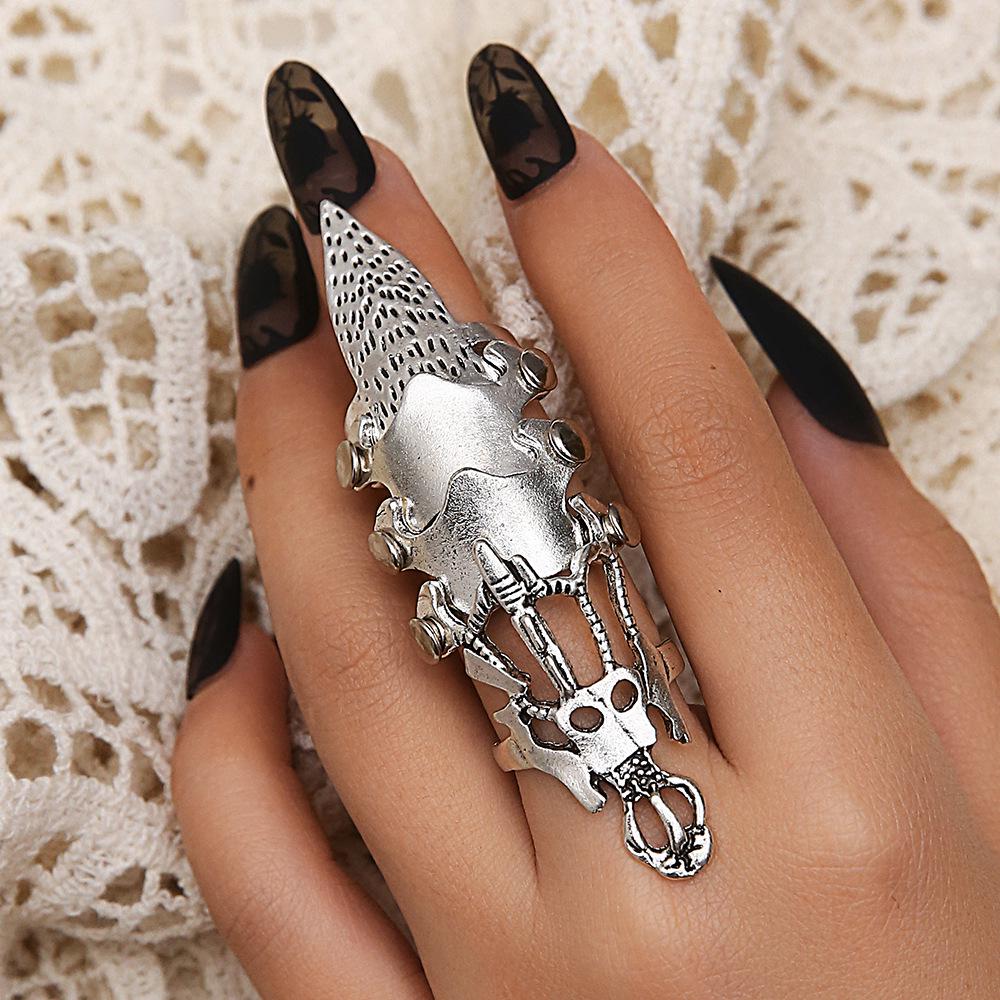 

Men s Fashion Skull Ring - Bendable Domineering Dragon Head Scorpion Design
