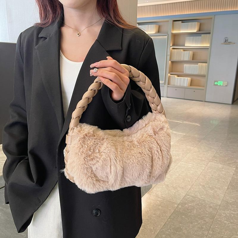 Autumn and winter new braided armpit plush bag six colors solid color versatile cute simple niche design advanced sense large ca