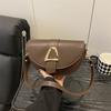Niche Design Bag Women's 2025 Spring New Fashion Retro Shoulder Messenger Bag High Value Foreign Style Saddle Bag