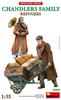 Miniart Scale Refugee Series General Merchant Family Plastic Model MA38089 1/35