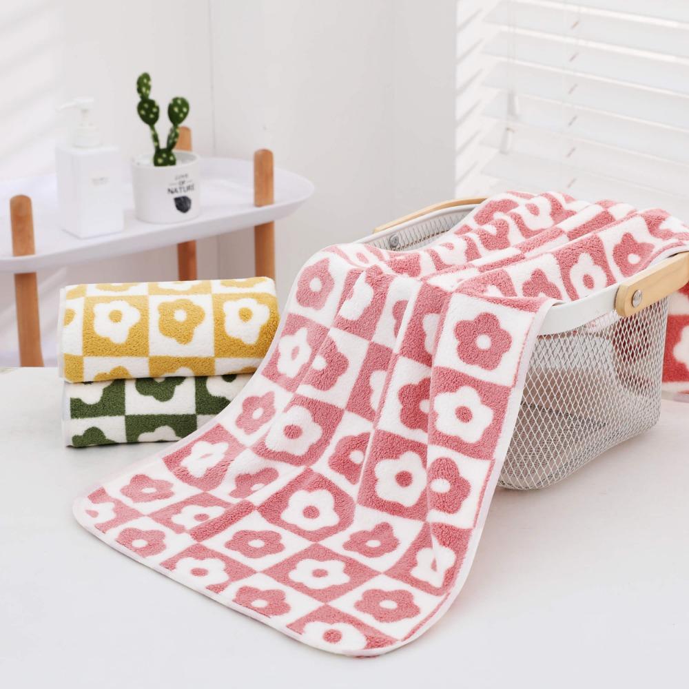 3pcs Plum Blossom and Soft Coral Fleece Household Towels - Soft and Absorbent Face, Wash, and Hand Towels - 13.7x29.5in, Bathroom Accessory