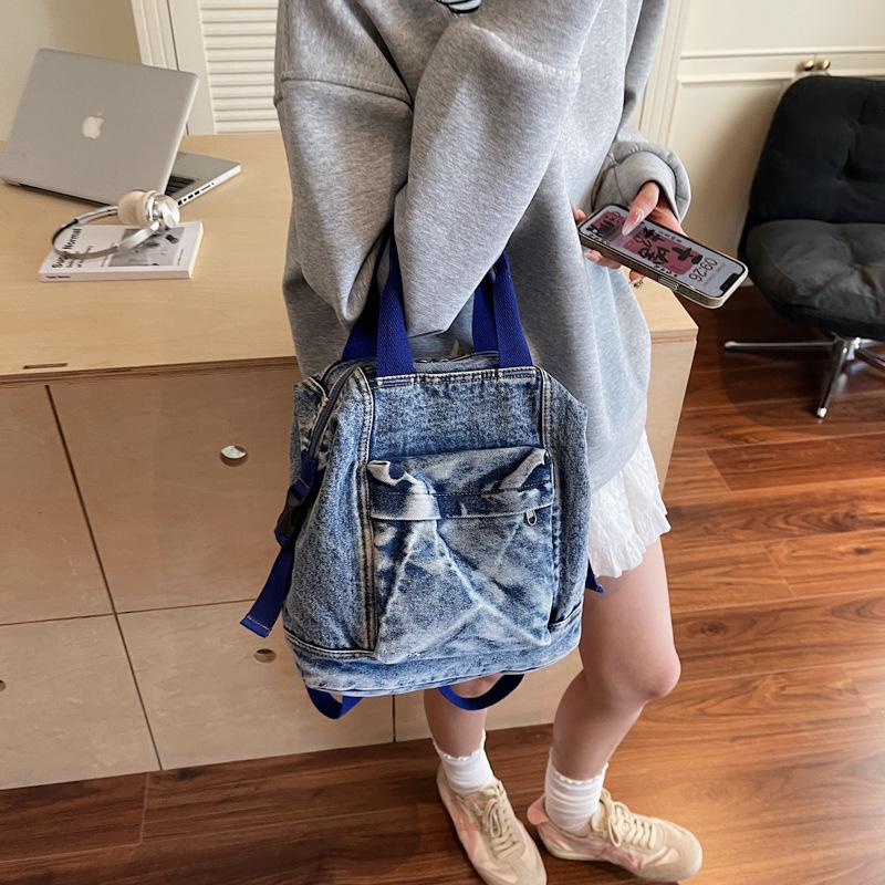 Washed denim women's backpack, new large-capacity fashion ins style simple student backpack