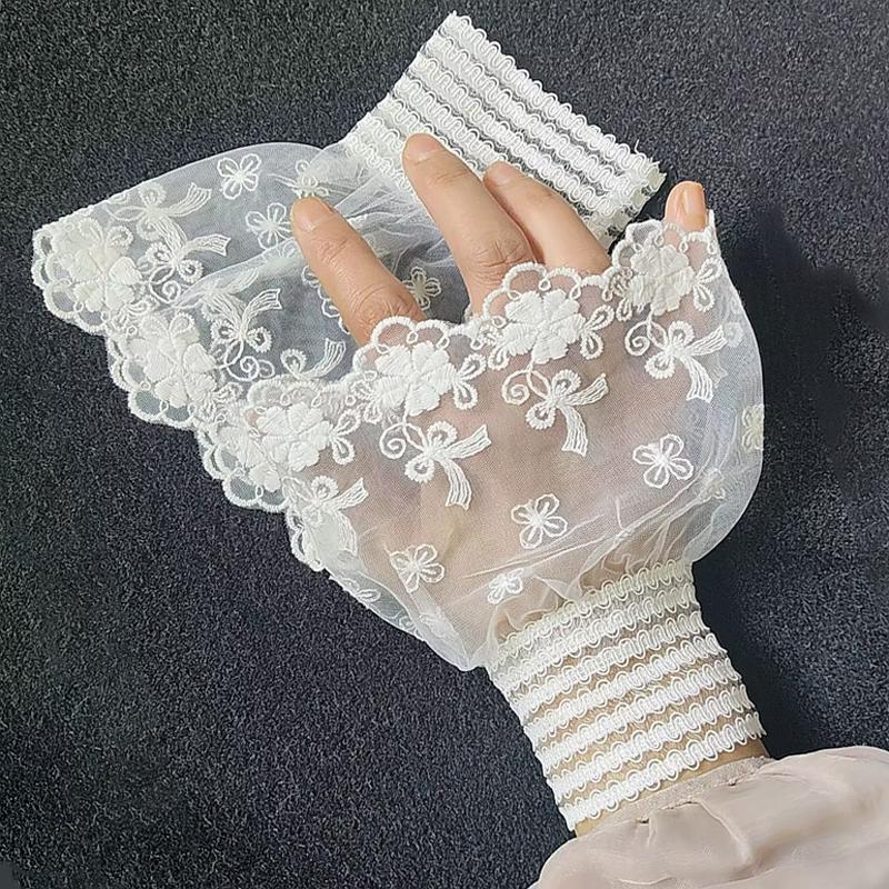 Sweet Floral Stretch Wrist Lace Horn Cuffs Detachable Shirt Fake Sleeves Wristband False Cuffs White