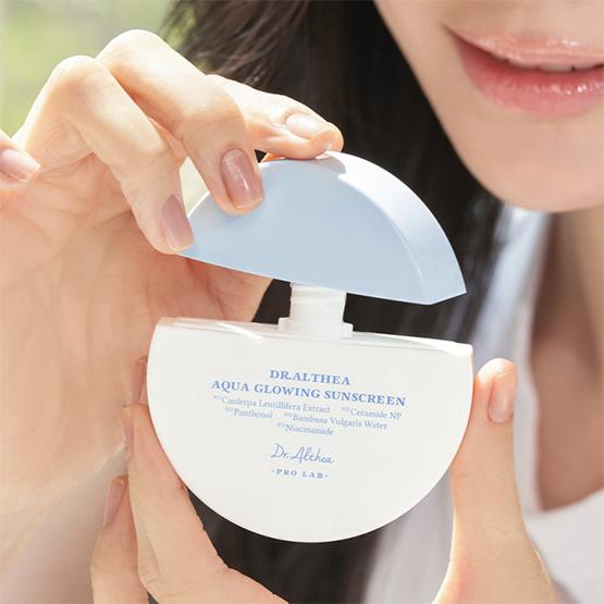 DR.ALTHEA Aqua Glowing Solkrem SPF 50+ PA+++ 45ml