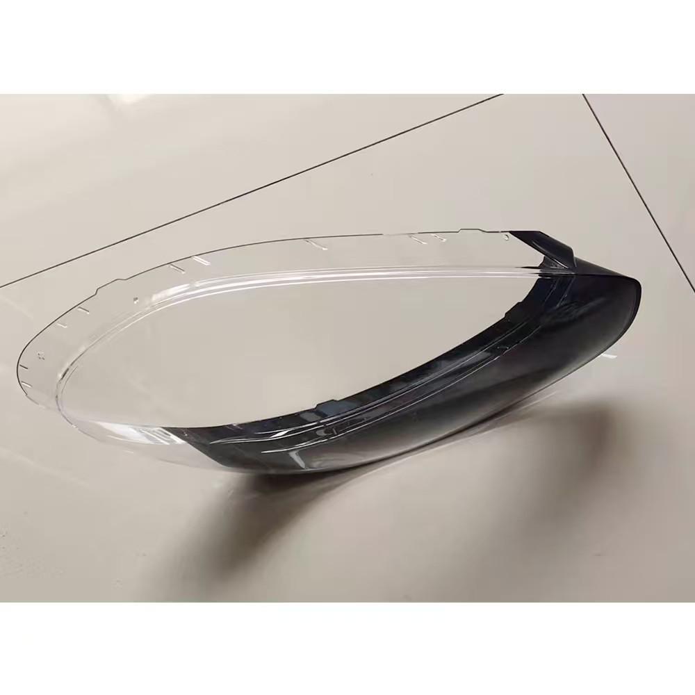

Transparent Headlight Cover for 2015-2017 Porsche Cayenne Models Jiangsu
