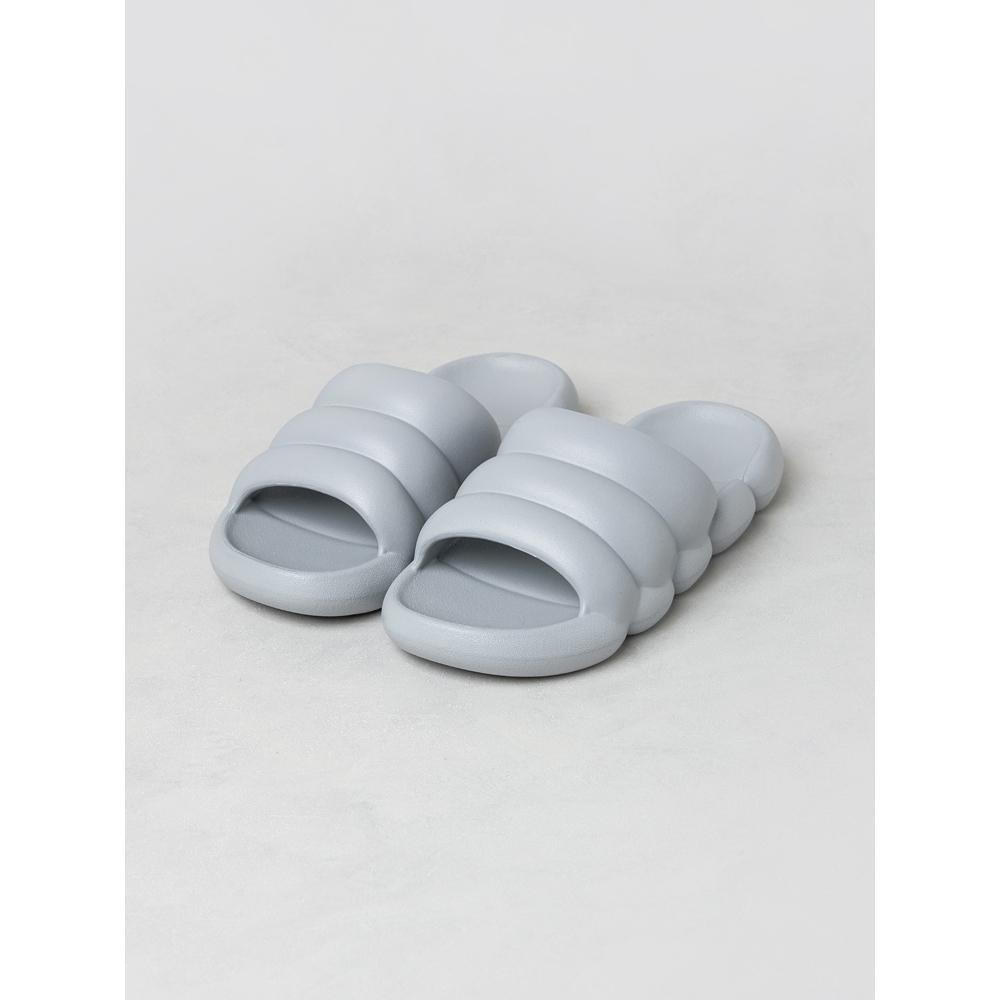 Daiso Cloud Shaped Slippers 260 To 280 Mm