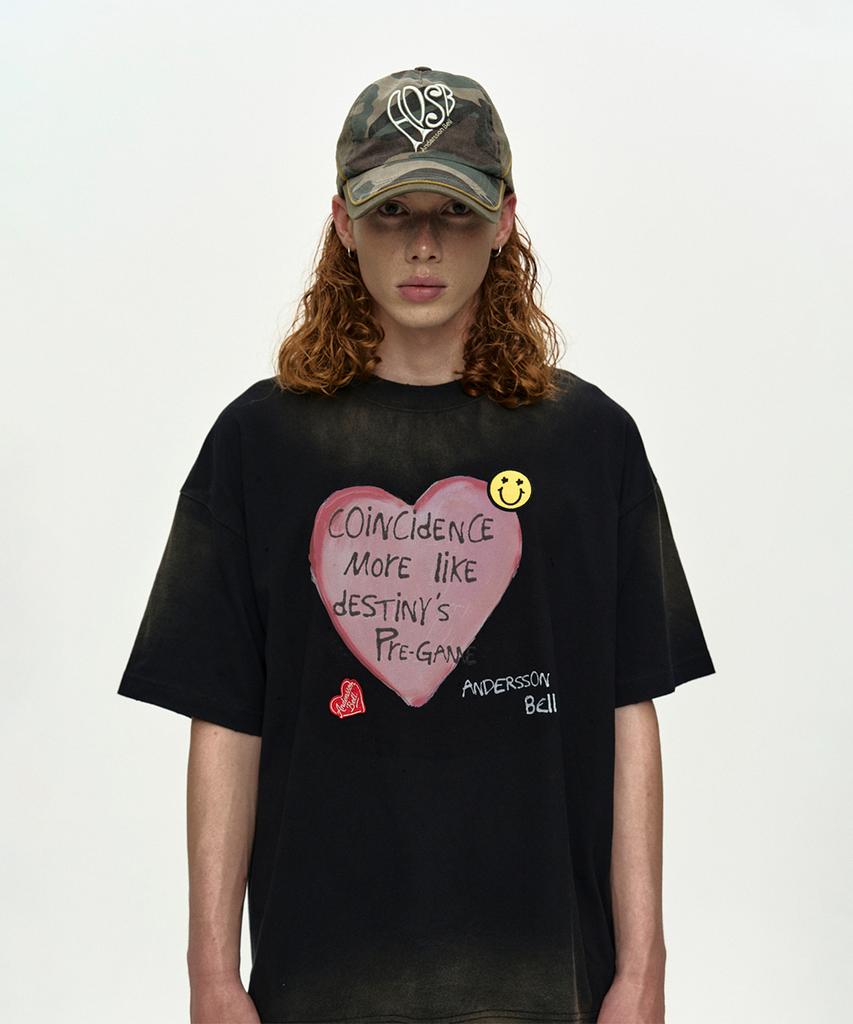 ADSB ANDERSSON BELL (Essential) Unisex Spray Washed Heart Message T-Shirt Atb1432U(Black)