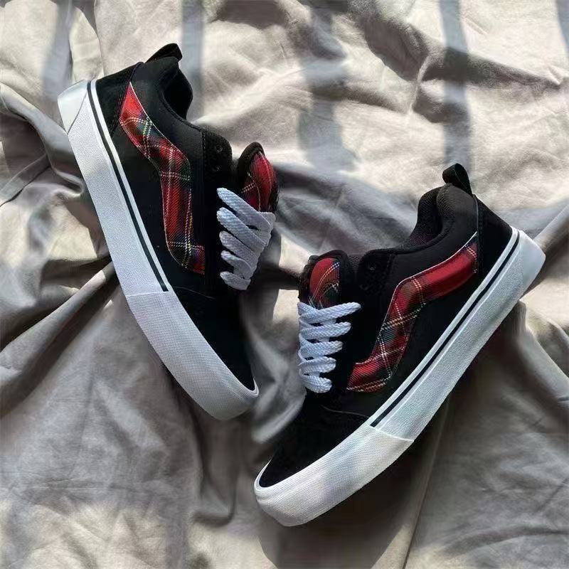 Darth Vader Academy buty na desce styl wiosna i lato nowe amerykański street cool casual retro pulchne buty chlebki