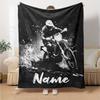 Coperta stampata a tema moto da fuoristrada con nome personalizzato - Perfetta per divano, letto, viaggi e uso all'aperto | Lavabile in lavatrice, accogliente e resistente.