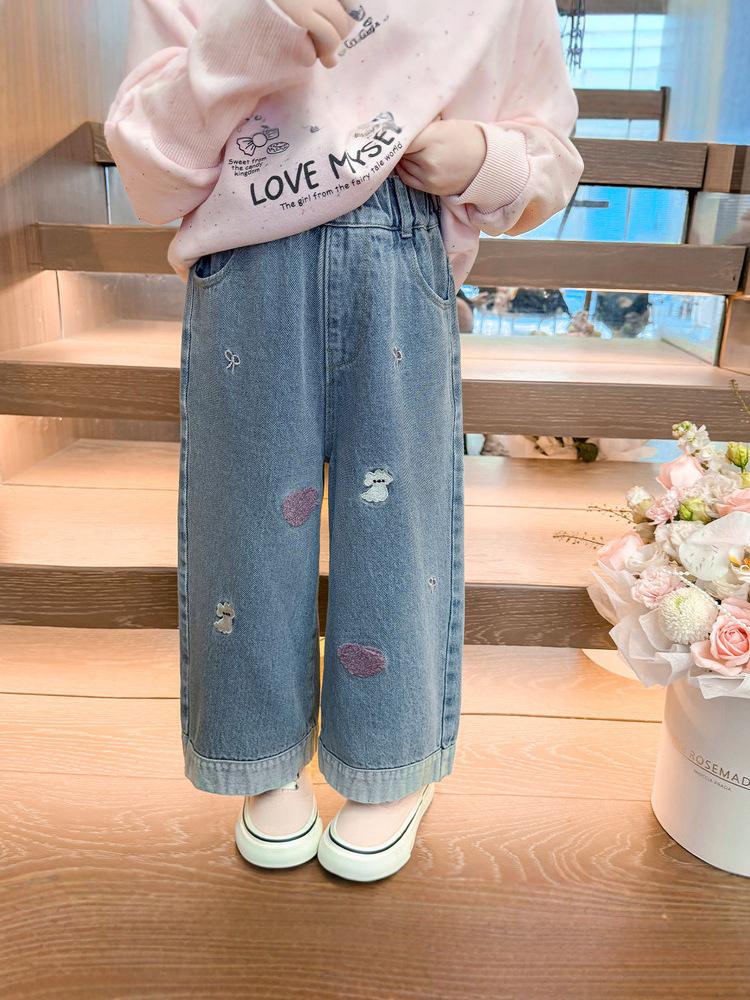 2025 New Spring Embroidered Toddler Girls' Loose Jeans
