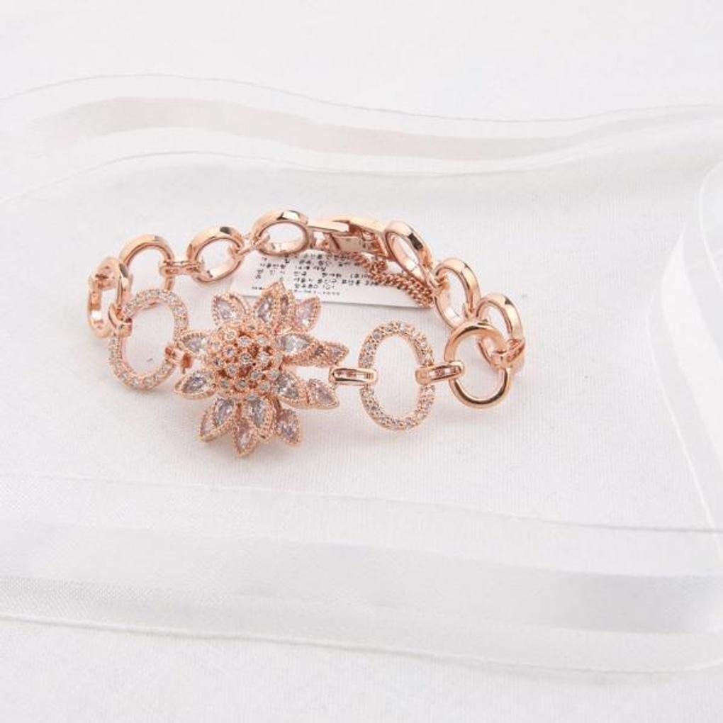 

Atria Special Offer Bright Women s Sunflower Bracelet JTOBAFR0004