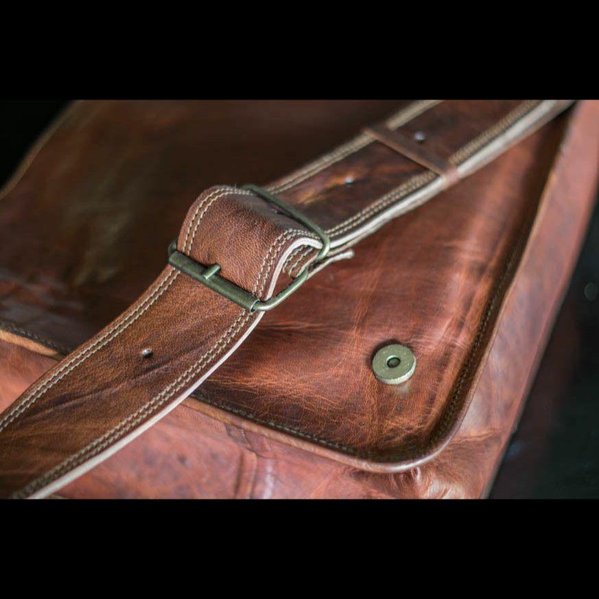 Ny Handgjord Vintage Läder Messenger Axelväska Resväska För Herr och Dam