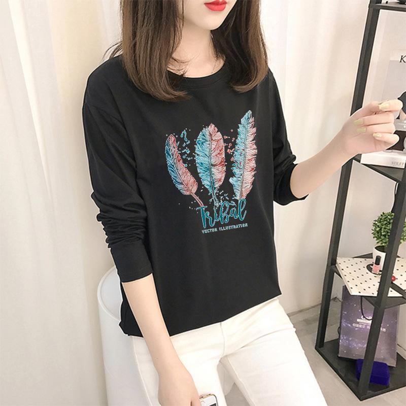 Autumn Korean Cartoon Bottoming Tops - Women's Long-Sleeved T-Shirts In Solid Colors