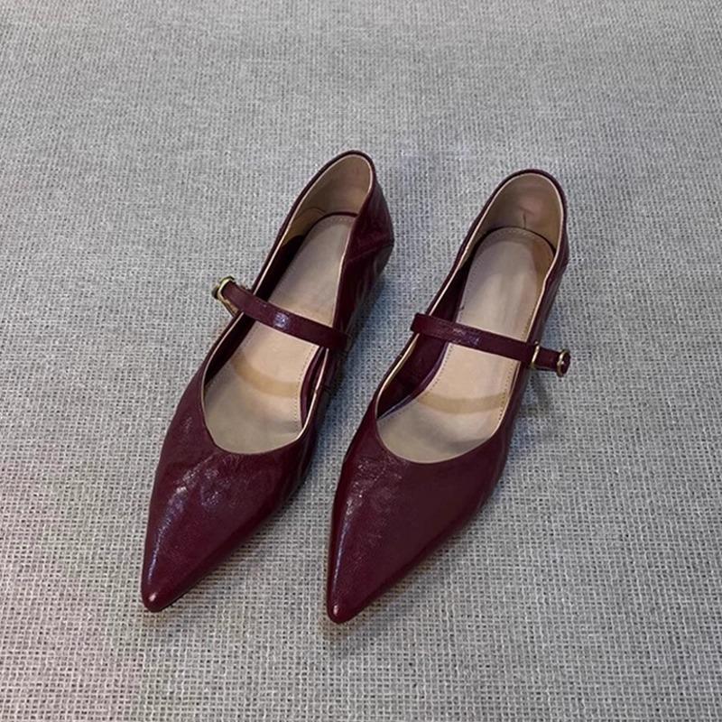 

Sheepskin version~ French temperament simple style Mary Jane shoes retro celebrity style pointed head shallow mouth word with single shoes women 39