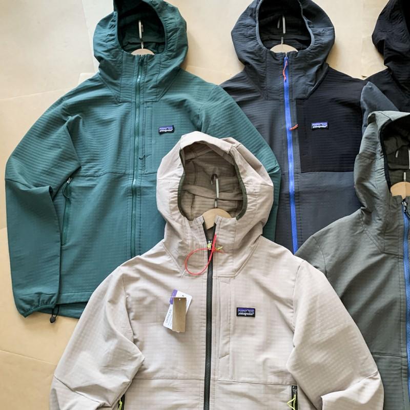 Mens Outdoor Softshell Jacket Windproof Water Resistant Hooded Casual Trendy Fall