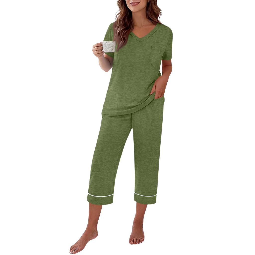 Women Casual Loose Fit Short Sleeve T Shirt and Capri Pants Loungewear Set Homewear Soft Fabric Comfortable Fit