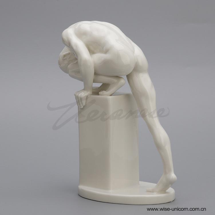 Creative Ceramic Nude Male Sculpture Decor Naked Body Art Statue Crossed Man Figurine Nordic Office Home Decoration Crafts Gift
