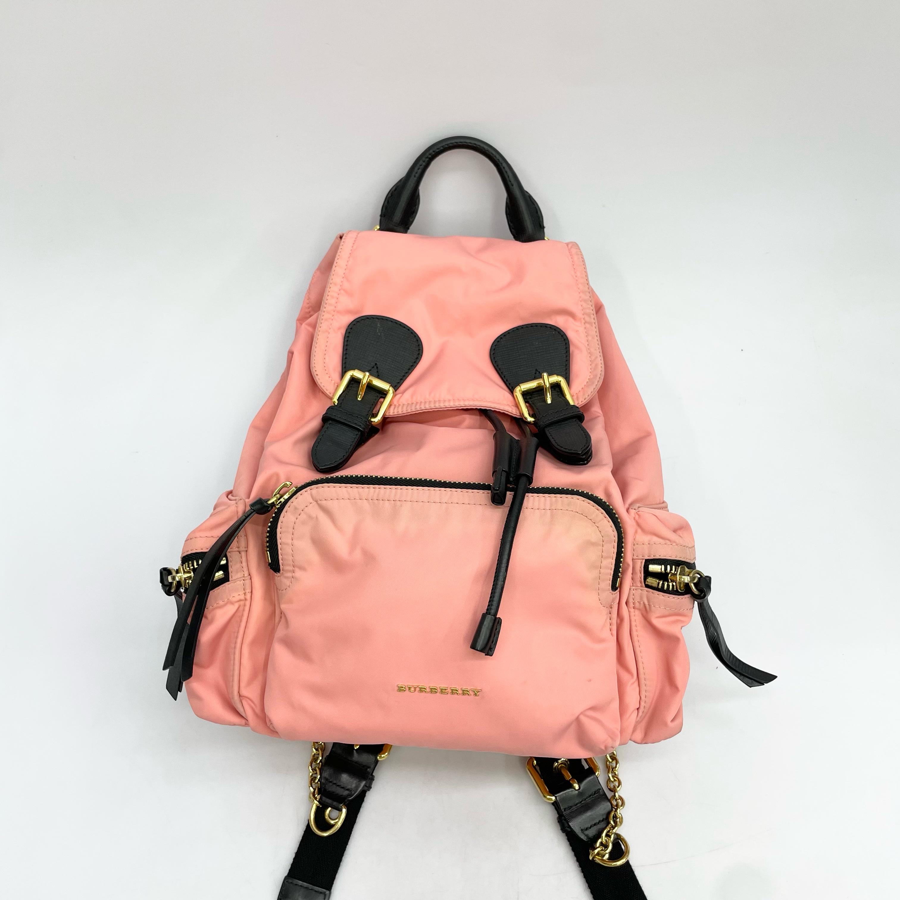[Pre-Owned] Classic Lightweight Durable Leather Backpack Medium Bright Coral Pink - Fair #1OF5ANO ONE SIZE