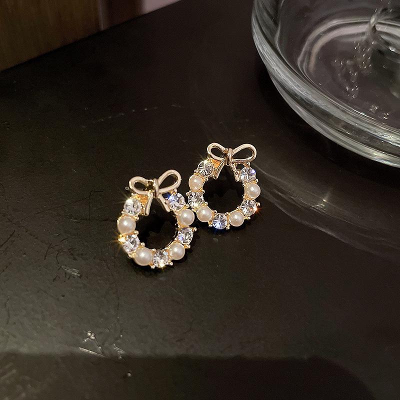 Silver Needle Diamond Artificial Pearl Crystal Flower Earrings European and American Exaggerated Design Fringed Earrings Premium Earrings