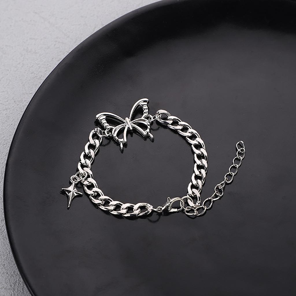 Stilvolles Schmetterlings-Armband Exquisiter Schmetterlingsanhänger Handkette Verstellbares Armband Blickfang-Handketten Schmuck