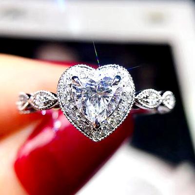 New Brilliant Heart Cubic Zirconia Women Finger-rings Romantic Anniversary Love Gift High-quality Statement Jewelry