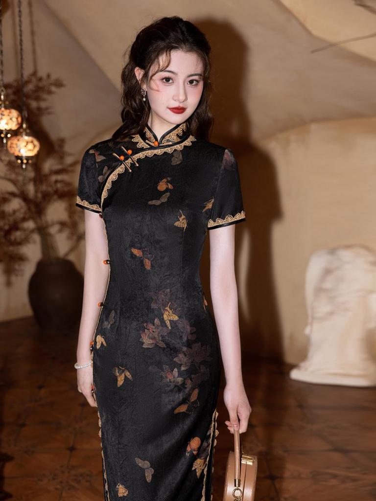 Black High-End Young Style Qipao - Spring 2025 New Chinese Slim Fit Women's Dress