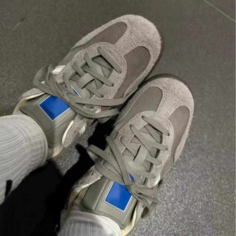 Pantofi sport casual noi, rotunzi, cu șireturi, din piele, cu dungi, roșii, pentru femei, cu talpă plată