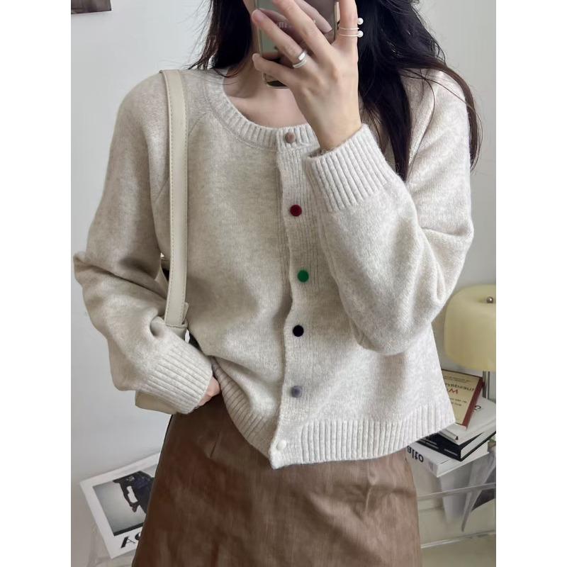 

New Simple Casual Loose Long-sleeved Knitted Cardigan Women s Autumn Senior Sense Age-reducing Thin Round Neck Breasted Top one size fits all абрикосовый