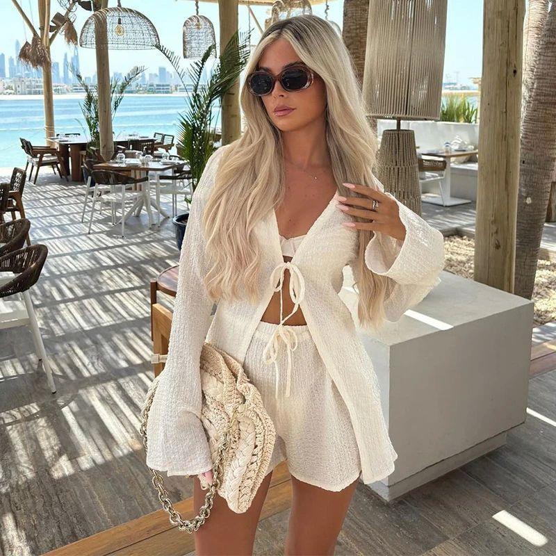 

Casual V-neck Strap Loose Shorts Set Casual V-neck Straps Loose Shorts Set White S