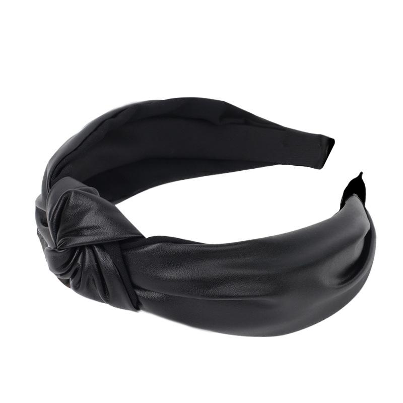 

Korea PU leather middle knotted headband solid color breathable simple ladies headband starting card hair accessories