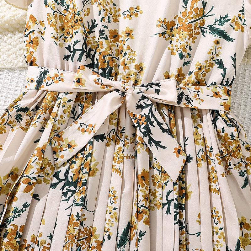 Kinderbekleidung Mädchen Sommerkleidung Französisch Retro Bedruckt Flatterärmel Mittlere Größe Kinder Tailliertes Plissee-Kleid
