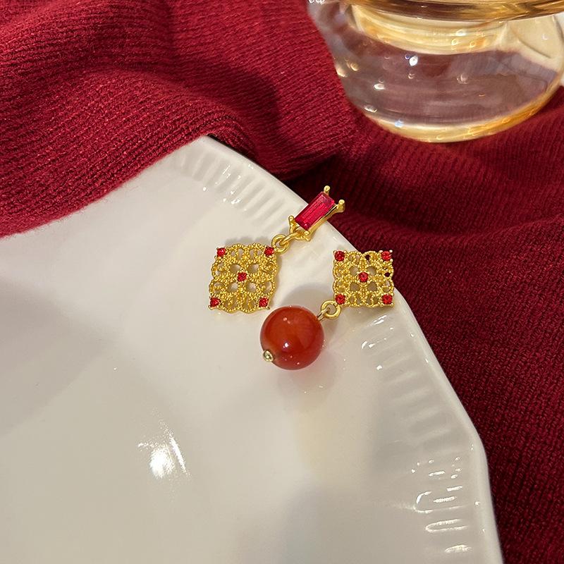 Asymmetrical Retro Pearl Stud Earrings: 925 Sterling Silver, Chinese Style, Red Floral Diamond Inlay for Women