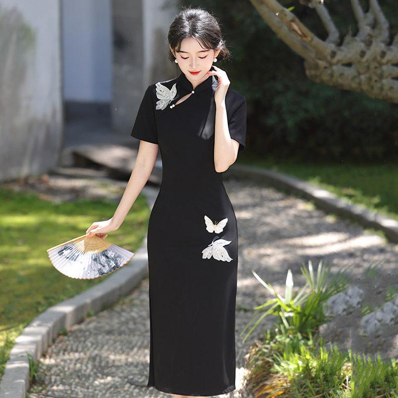 Embroidery black national style new Chinese Suzhou long cheongsam improved young women's high sense can be worn daily in summer