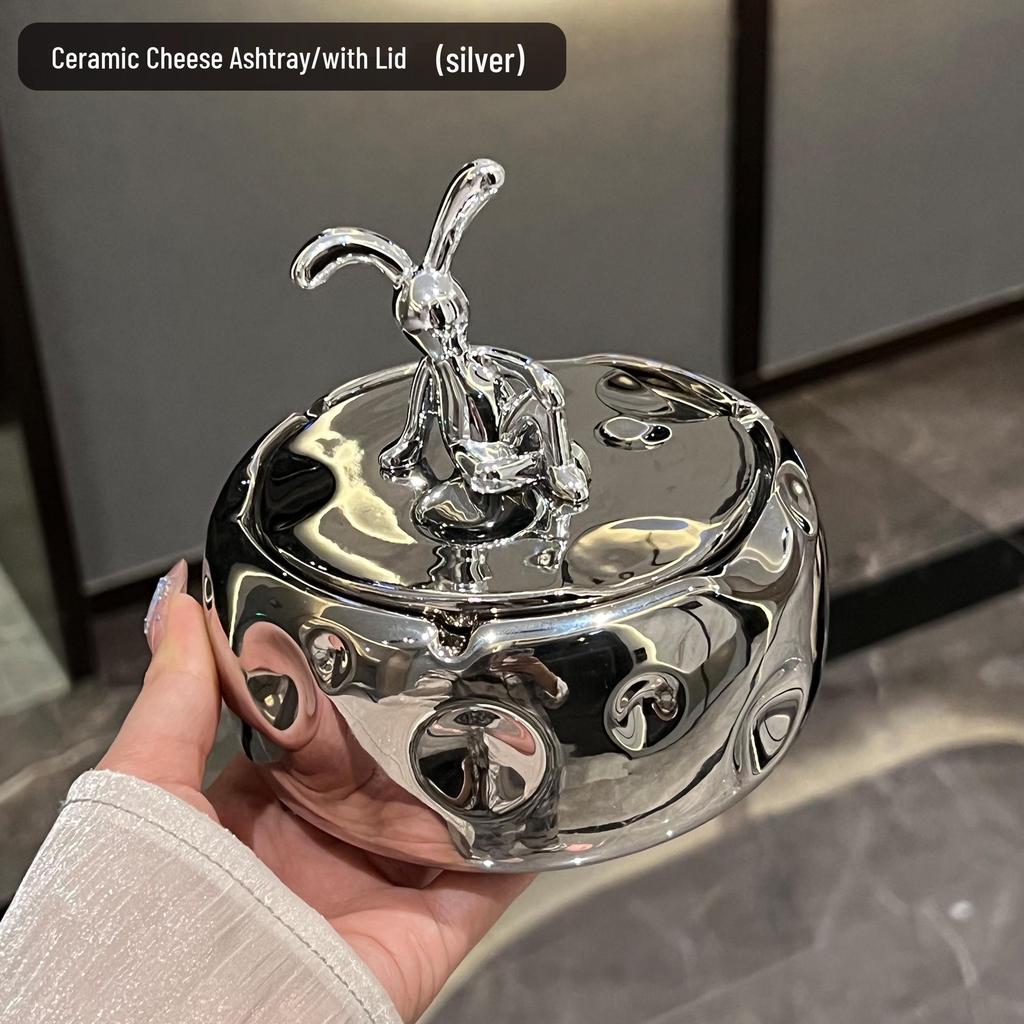 High-End Ceramic Ashtray with Lid: Stylish, Anti-Fly Design for Home & Commercial Use