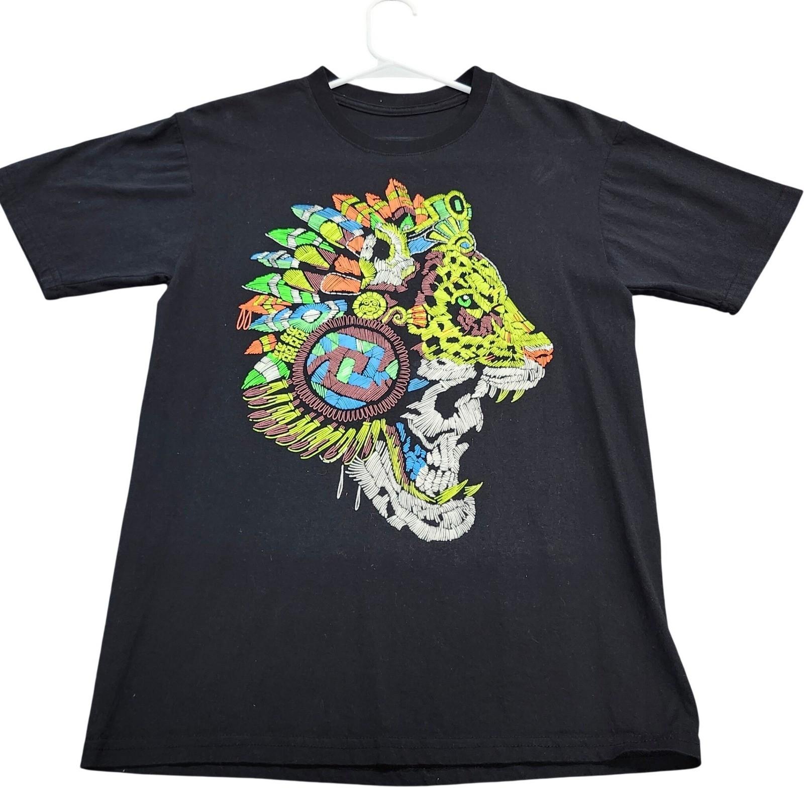 Aztec Jaguar Graphic Tee Black Short Sleeve Crewneck Tribal Mayan Art Shirt Unisex T-Shirt M