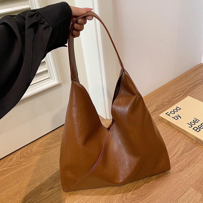 

Large capacity tote bag women s new minimalist style women s large bag literary and casual retro shoulder bag коричневый