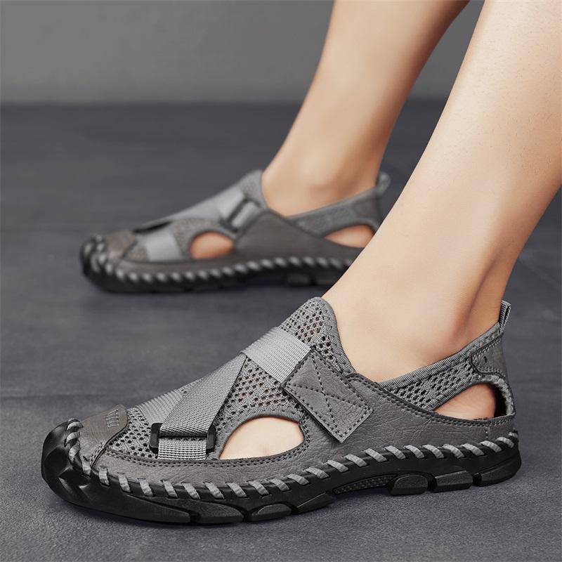 Herren Outdoor Wandersandalen Handgefertigt Sommer Römische Sandalen Retro Weit Geschlossene Zehen Grau Strand Wasserschuhe Übergröße