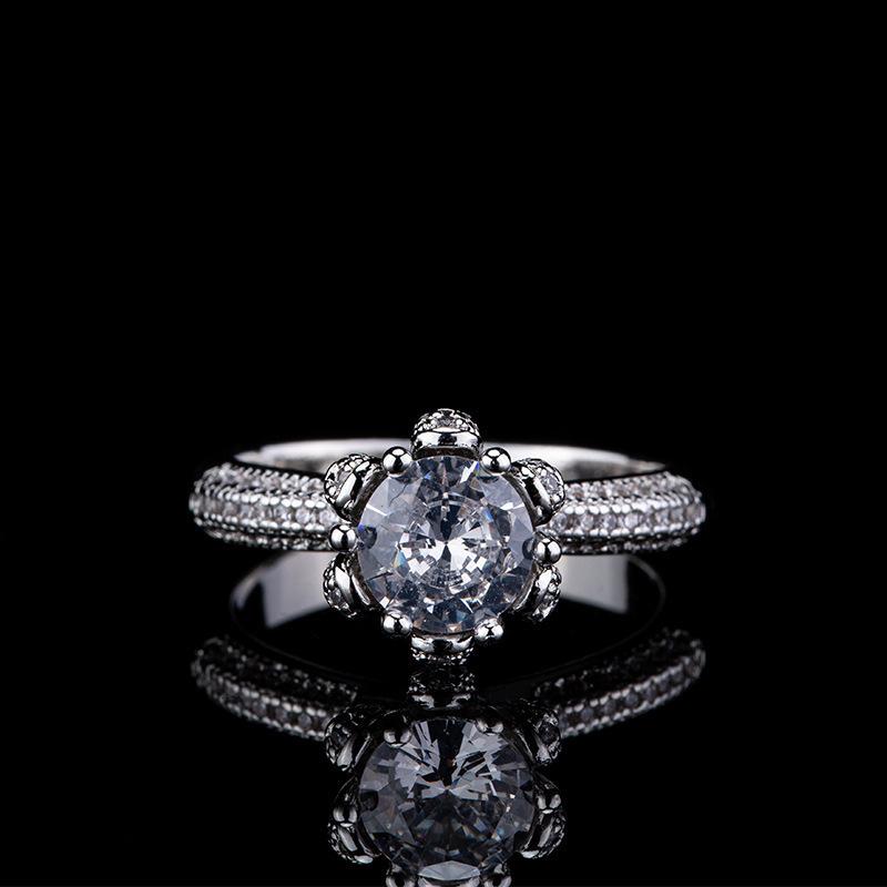 Jewelry Imitation Mozzarella Diamond Ring Women'S Design Light Luxury High-End Sense Bright Gemstone Engagement Ring