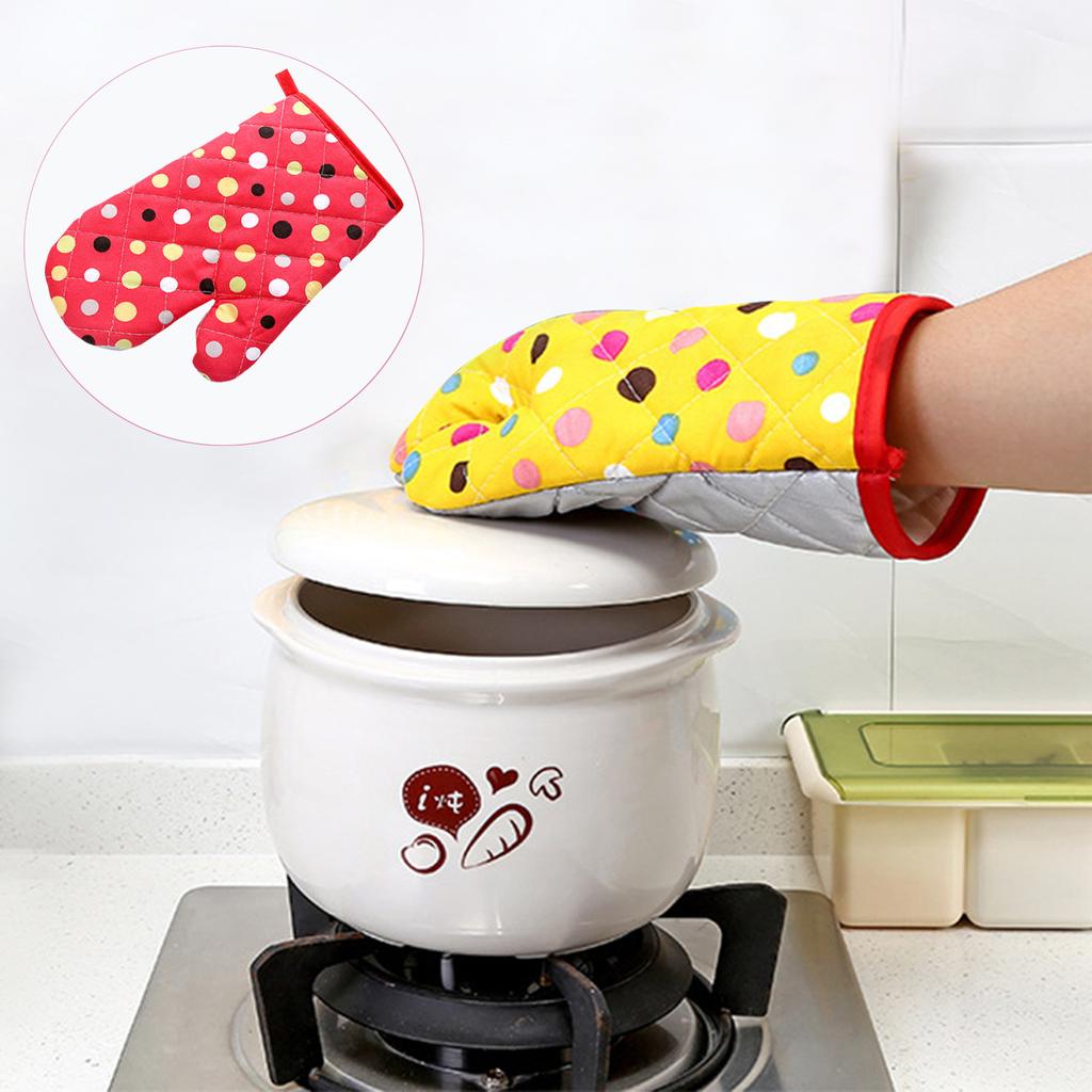 Kitchen Cooking Microwave Oven Gloves Mitts Dot Pot Pad Heat Proof Protected