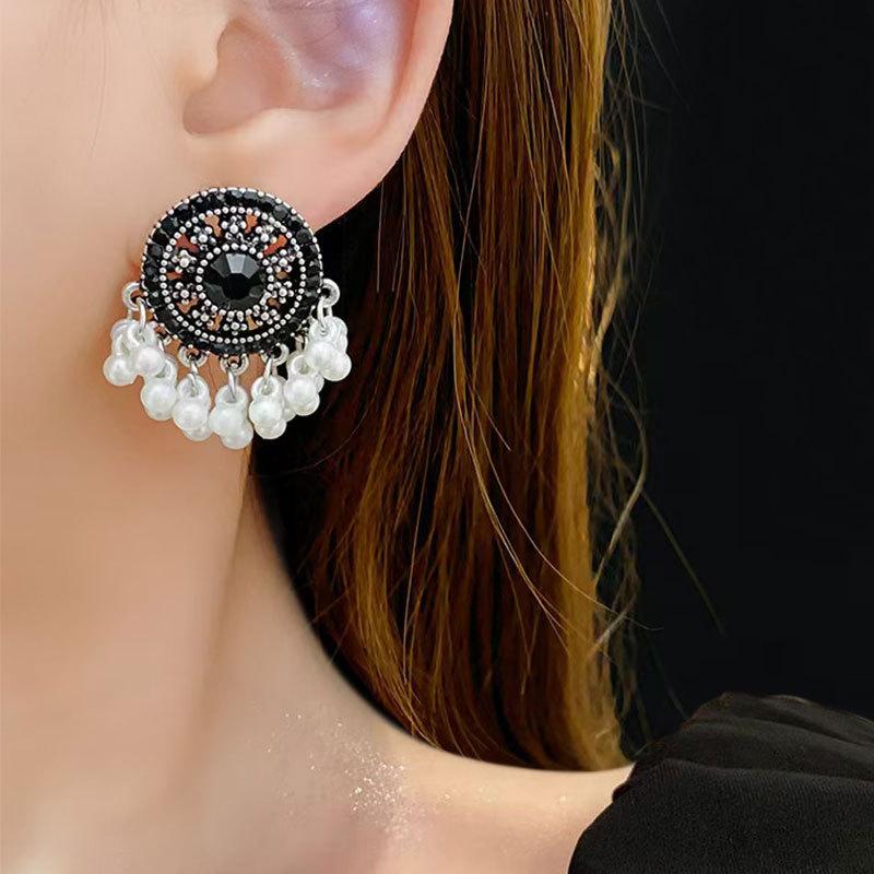 Miaojiang Girl Pearl Fringed Earrings Retro Ethnic Style Black Round Diamond Stud Earrings Unique Personalized Ear Jewelry