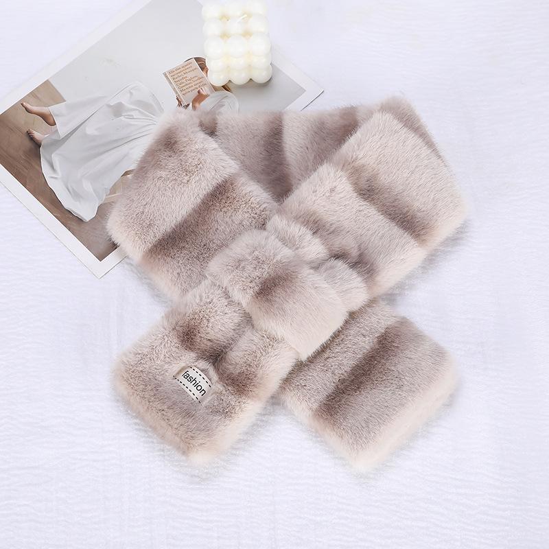 Luxusní plyšová šála v korejském stylu - Hřejivý zimní nákrčník pro ženy