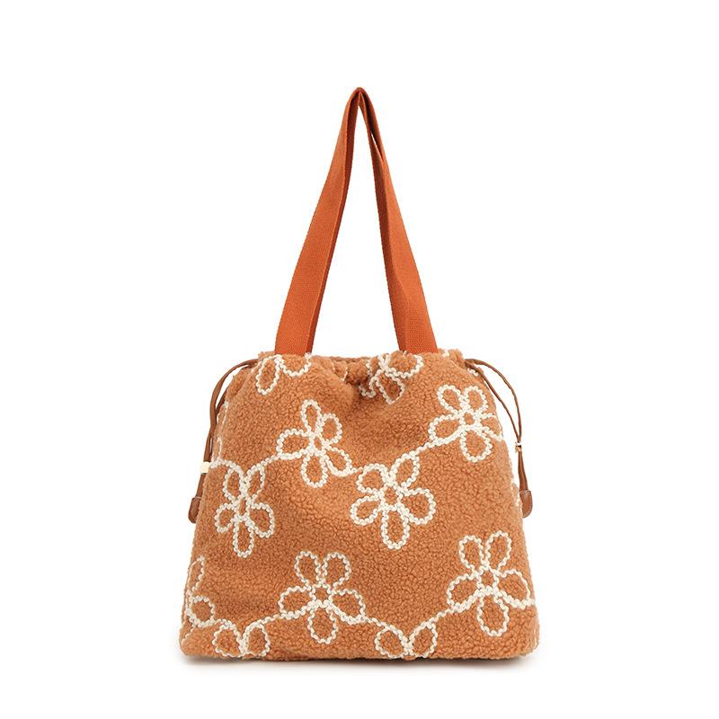 2025 Autumn New Underarm Bag Women's Fashionable Foreign Plush Bag Korean Version of Large-capacity Textured Tote Bag