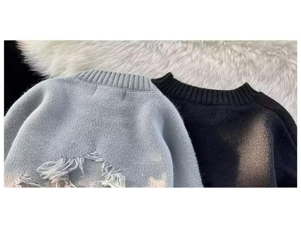 Men's Autumn/Winter Retro Ripped Knit Sweater - Round Neck, Thickened Pullover, Trendy American & Japanese Style