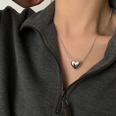 Dámský slitinový jednoduchý náhrdelník s přívěskem ve tvaru srdce, módní tenký řetízek, korejský oblíbený dámský okouzlující náhrdelník, šperk na párty, dárek
