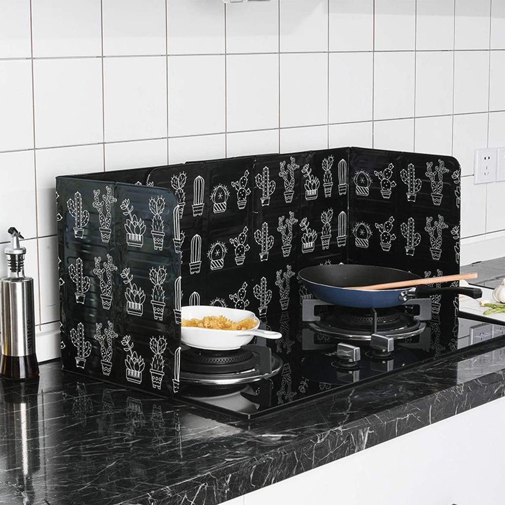 Gas Stove Splatter Guard Multipurpose Foldable High Temperature Resistance Aluminum Foil Oil   Guard for Kitchen