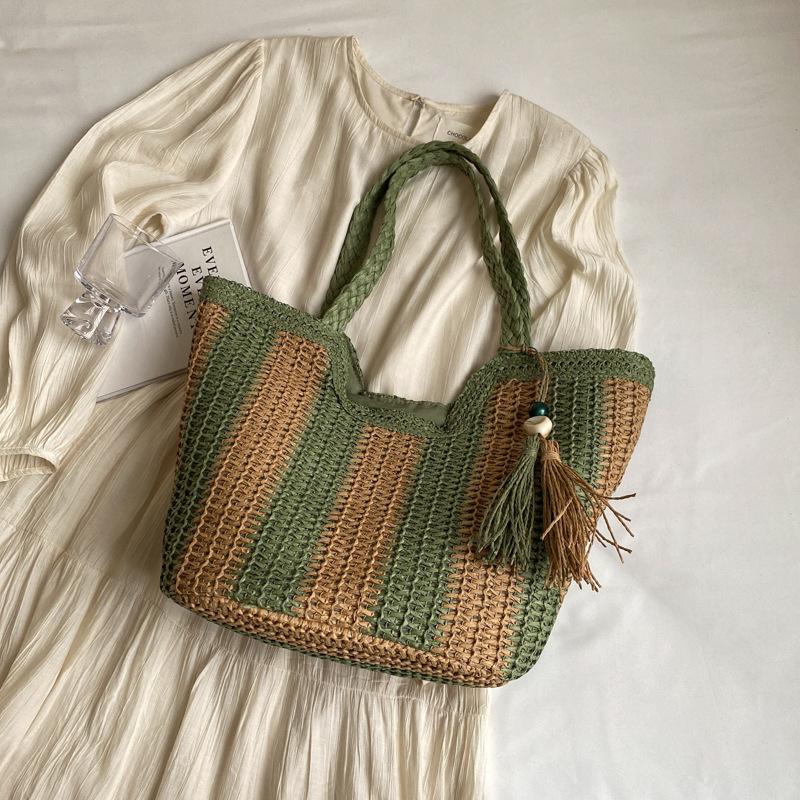 

New vertical striped straw bag high value handbag women s shoulder tote bag woven bag holiday wind beach bag зелёный